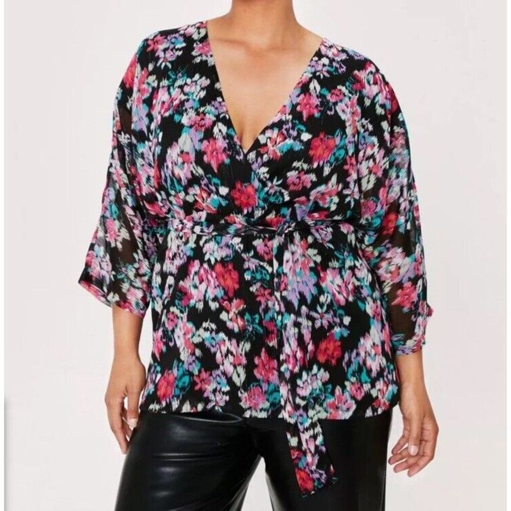 Nasty Gal Plus Size Dark Floral Belted Wrap Top Women's Size 18 NEW - Picture 6 of 8